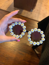 Load image into Gallery viewer, 2020 Women Crystal Diamond Handmade, Flower Design Summer Sunglasses