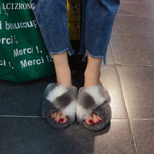 Load image into Gallery viewer, 2020 Comfortable Faux Fur Cross Slippers