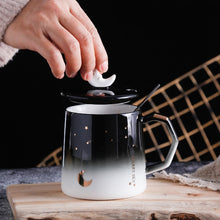 Load image into Gallery viewer, Special Ceramic Star Mug with Lid &amp; Spoon